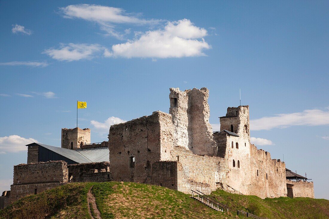 Estonia, Northeastern Estonia, Rakvere, Rakvere Castle, b 14th century, exterior