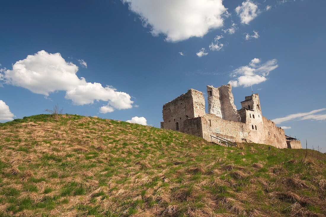 Estonia, Northeastern Estonia, Rakvere, Rakvere Castle, b 14th century, exterior