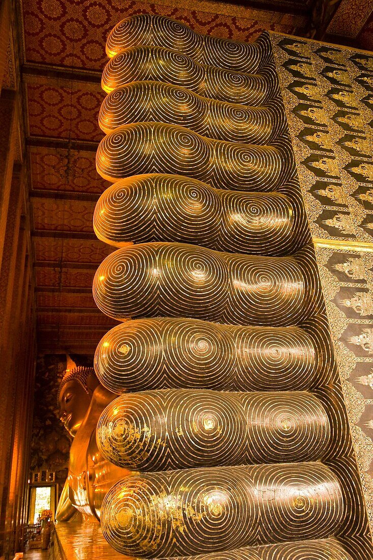 Wat Pho Wat Po, Temple of the Reclining Buddha, Bangkok, Thailand