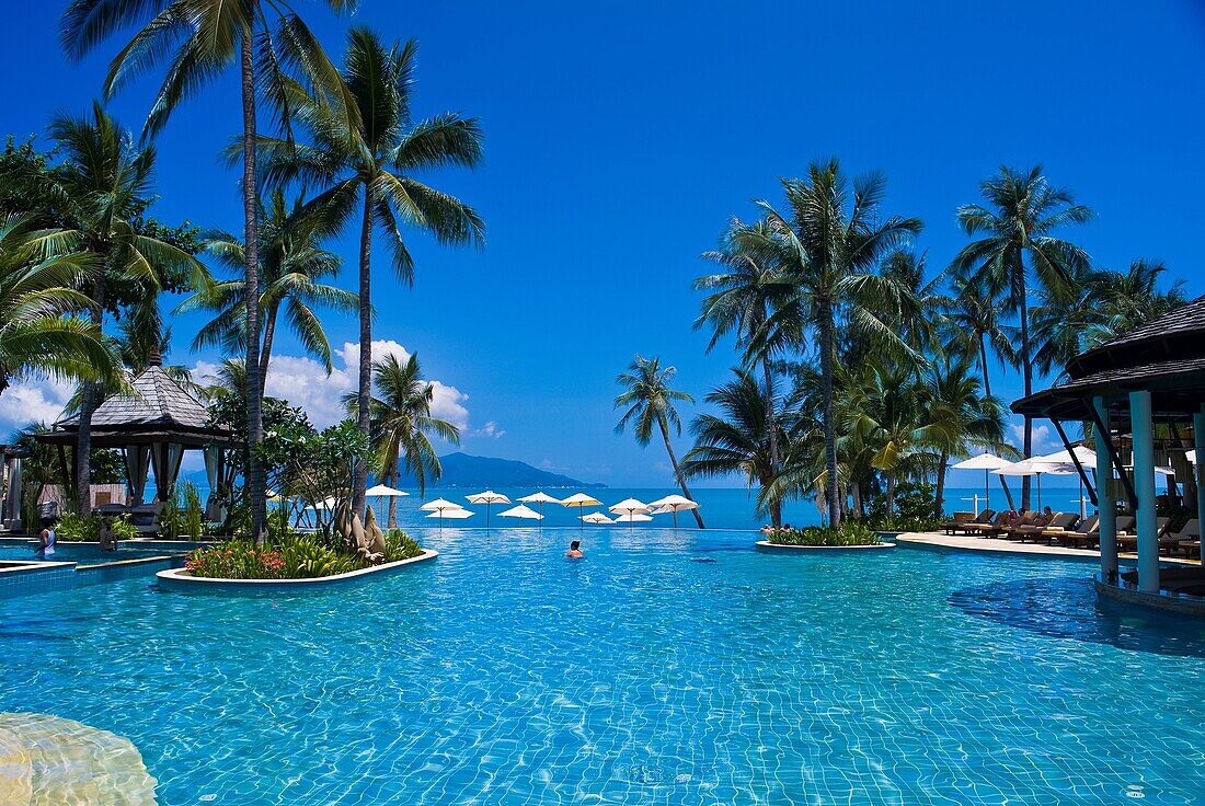 Infinity pool, Melati Beach Resort and Spa, Koh Samui island, Gulf of Thailand, Thailand