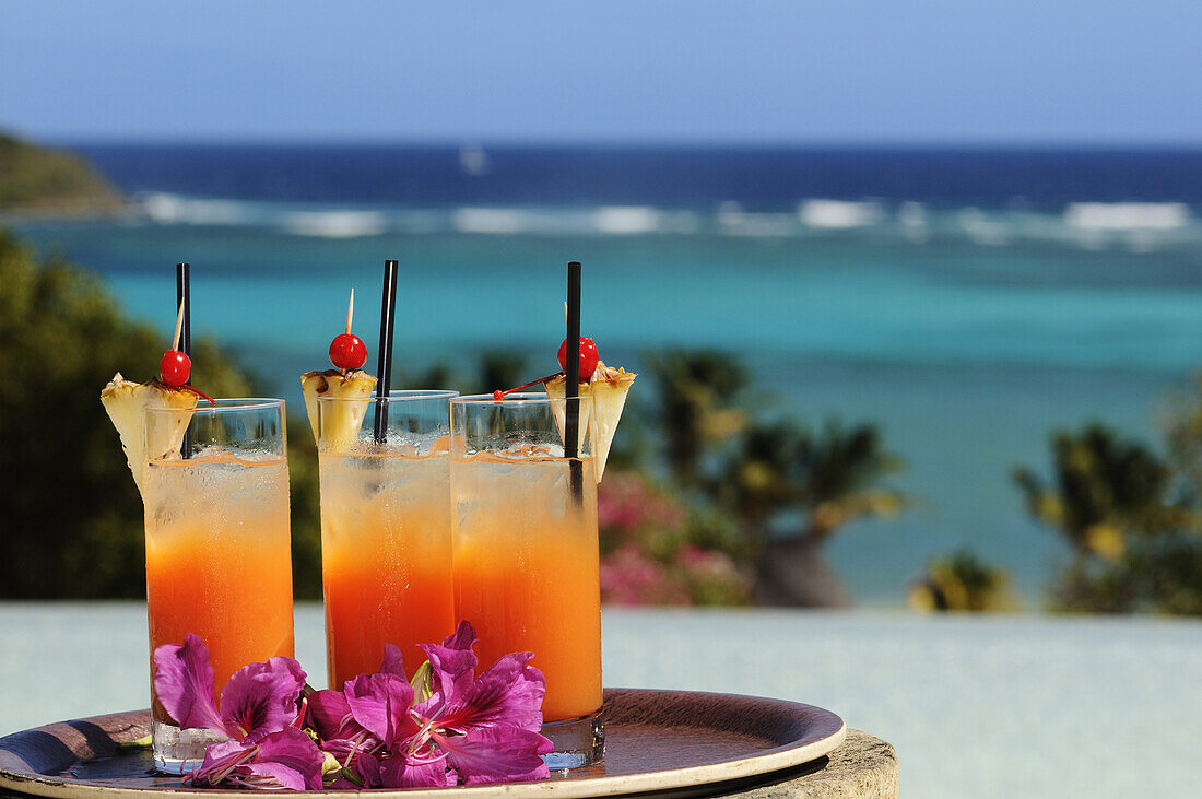 Welcome-Drinks, Canouan Island, Saint Vincent, Caribbean