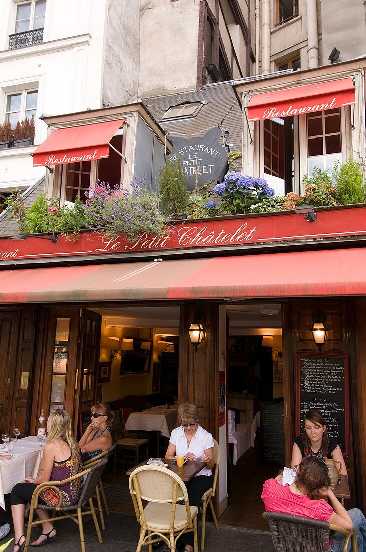 Le Petit Chatelet Bar Restaurant, Quartier Latin, Paris, France