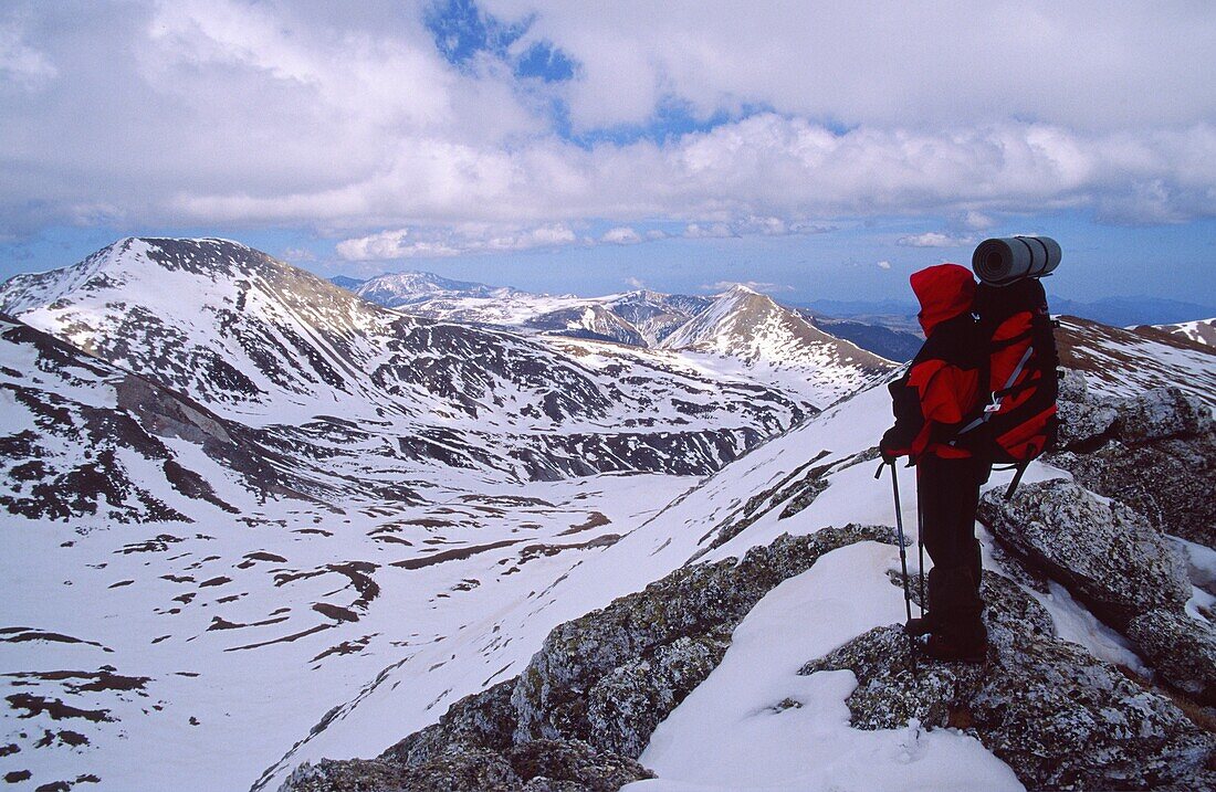 Pic de Noucreus Girona Cordillera pirenaica Catalunya España