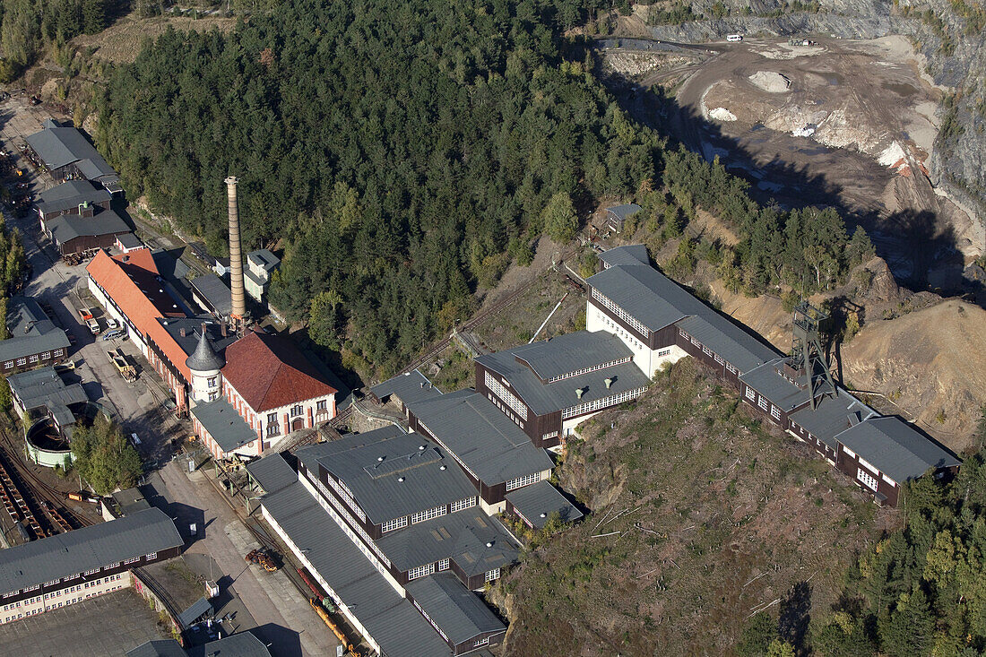 Luftbild, Besucherbergwerk Rammelsberg, Goslar, Geschichte des Erzabbaus im Mittelalter, Erz, historische Bergwerksanlage, UNESCO Weltkulturerbe, Niedersachsen, Deutschland