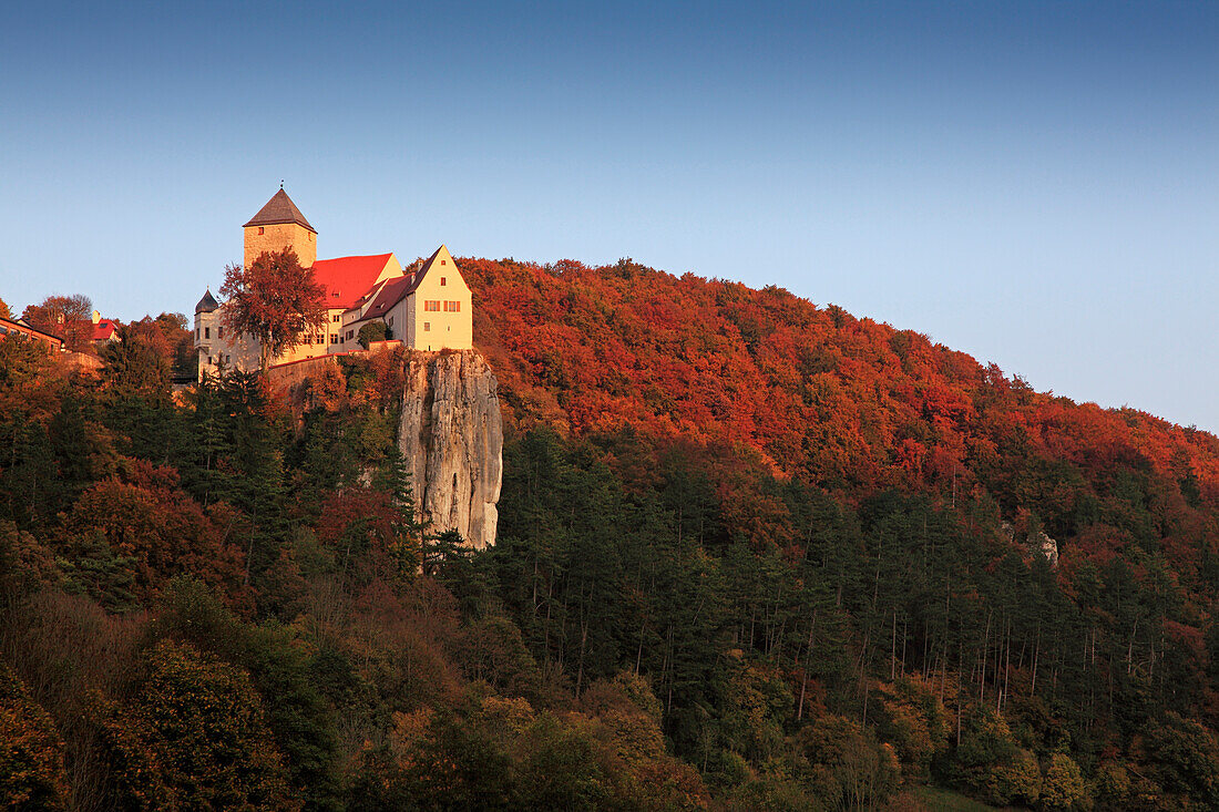 Prunn castle, Altmuehltal nature park, Riedenburg, Bavaria, Germany