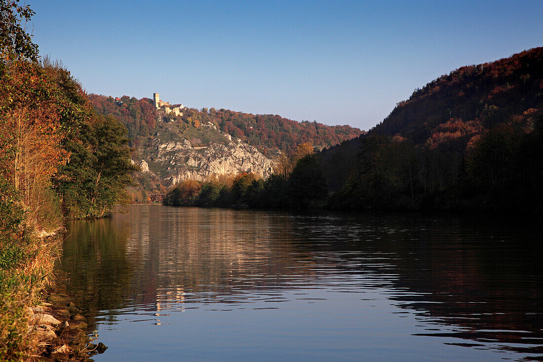 Randeck castle above the Altmühltal, near Essing, nature park Altmühltal, Franconian Alb, Franconia, Bavaria, Germany