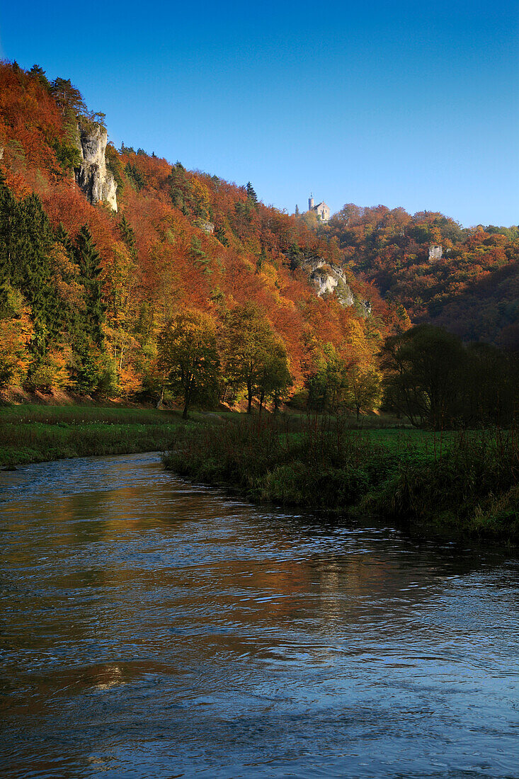 Wiesent Valley in autumn, Franconian Switzerland, Franconia, Bavaria, Germany