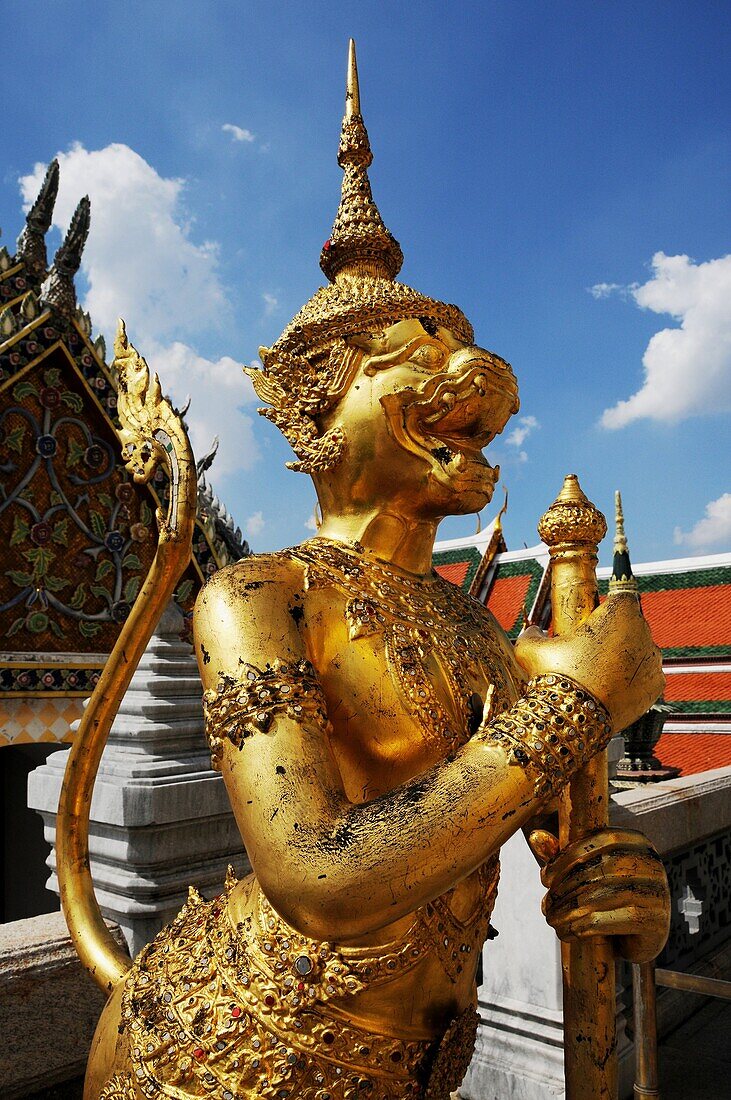 Mytical Tempel Guard in Wat Phra Kaeo Bangkok
