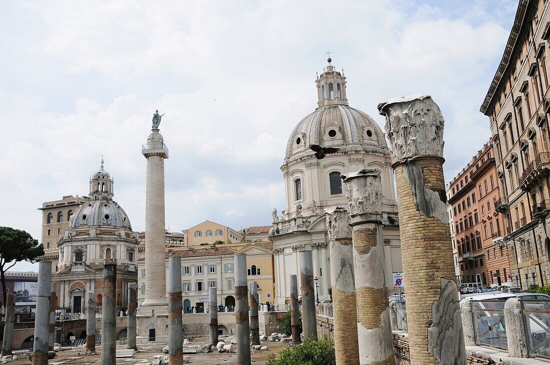 Columna traiana in Rome