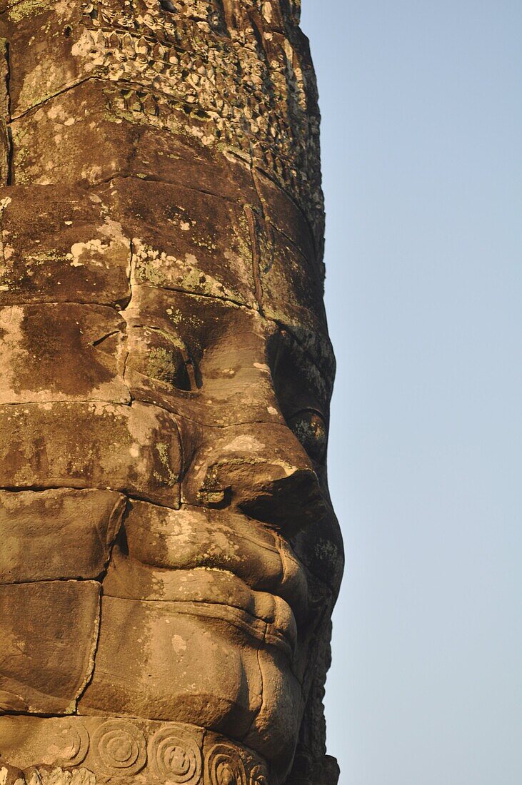 Angkor (Cambodia): statue at the Bayon