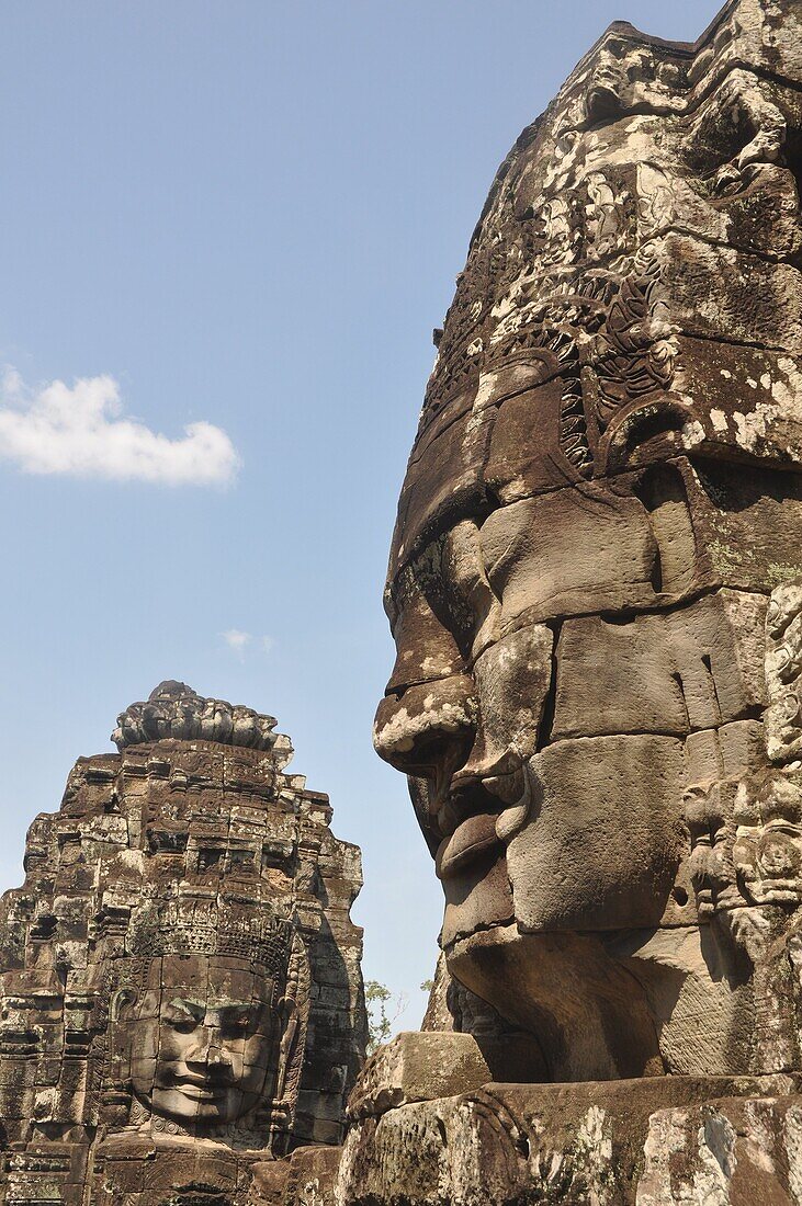 Angkor (Cambodia): statue at the Bayon