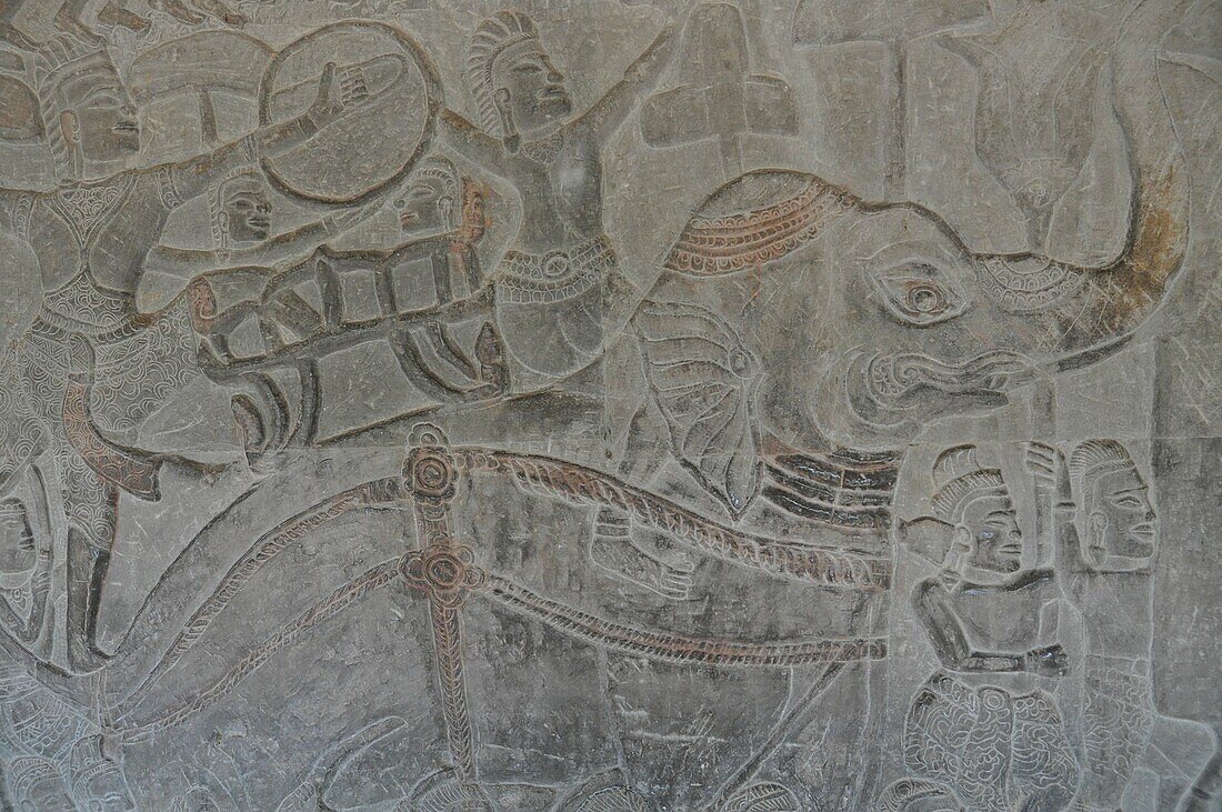 Angkor (Cambodia): bas-relief at the Angkor Wat