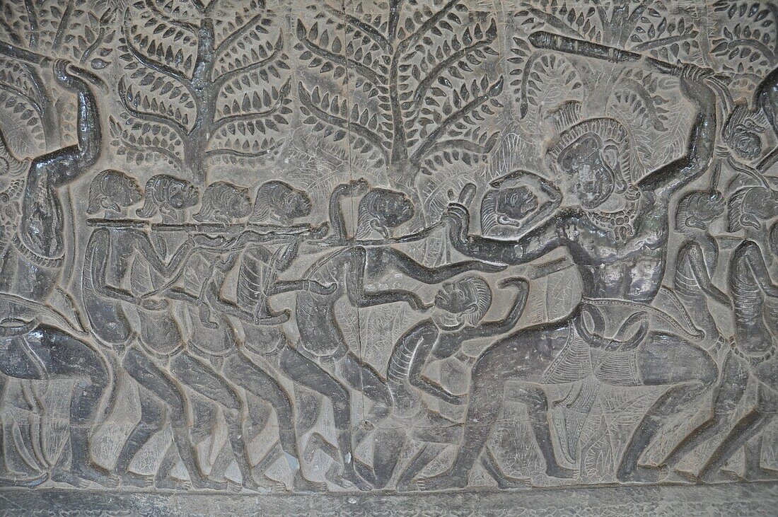 Angkor (Cambodia): bas-relief at the Angkor Wat