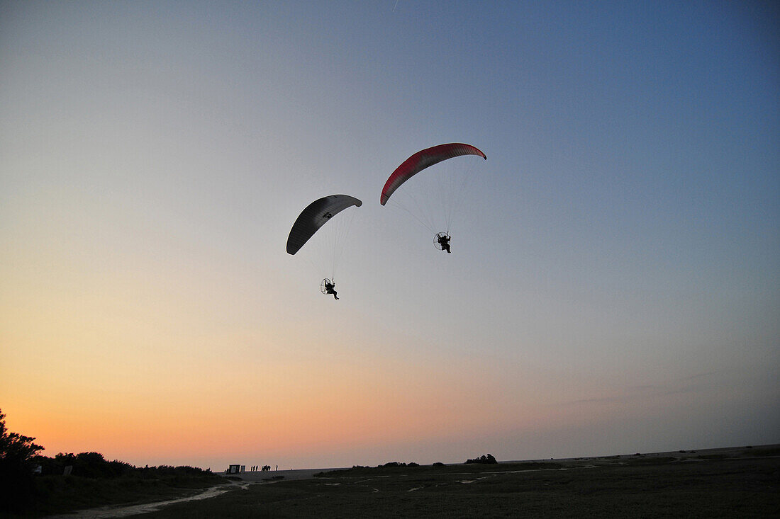 Paramotor, Somme (80), Picardy, France