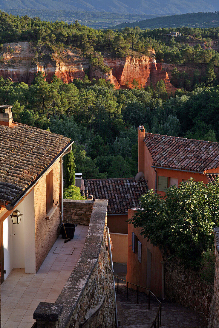 Typical House And Ochre Quarry Of Roussillon, Classed Amongst The Most Beautiful Villages De France, Vaucluse (84), France