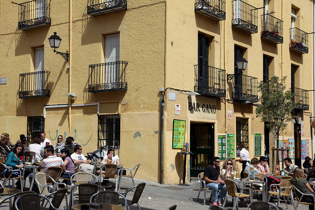 Sidewalk Cafe 'Bar Cano', Calle Juan De Leyva, San Lorenzo De El Escorial, Spain