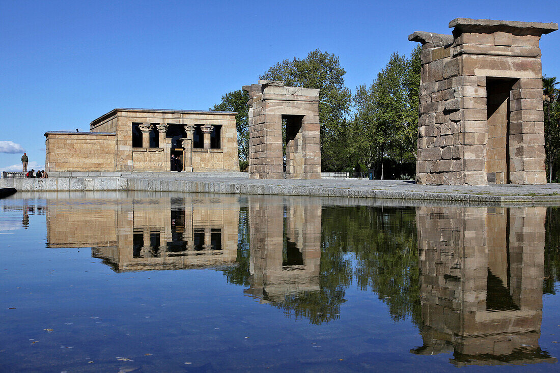 Pond In Front Of The Egyptian Temple To Debod Given To The City By Egypt, Parque De La Montana, Madrid, Spain