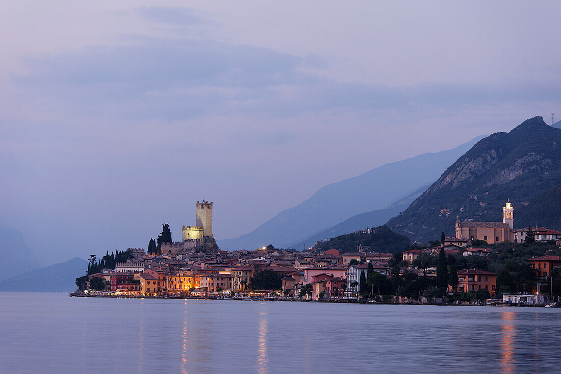 Abenstimmung, Malcesine, Gardasee, Venetien, Italien