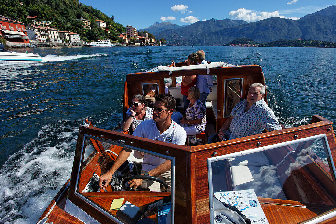 Excursion boat, Lake Como, Cadenabbia, Lombardy, Italy