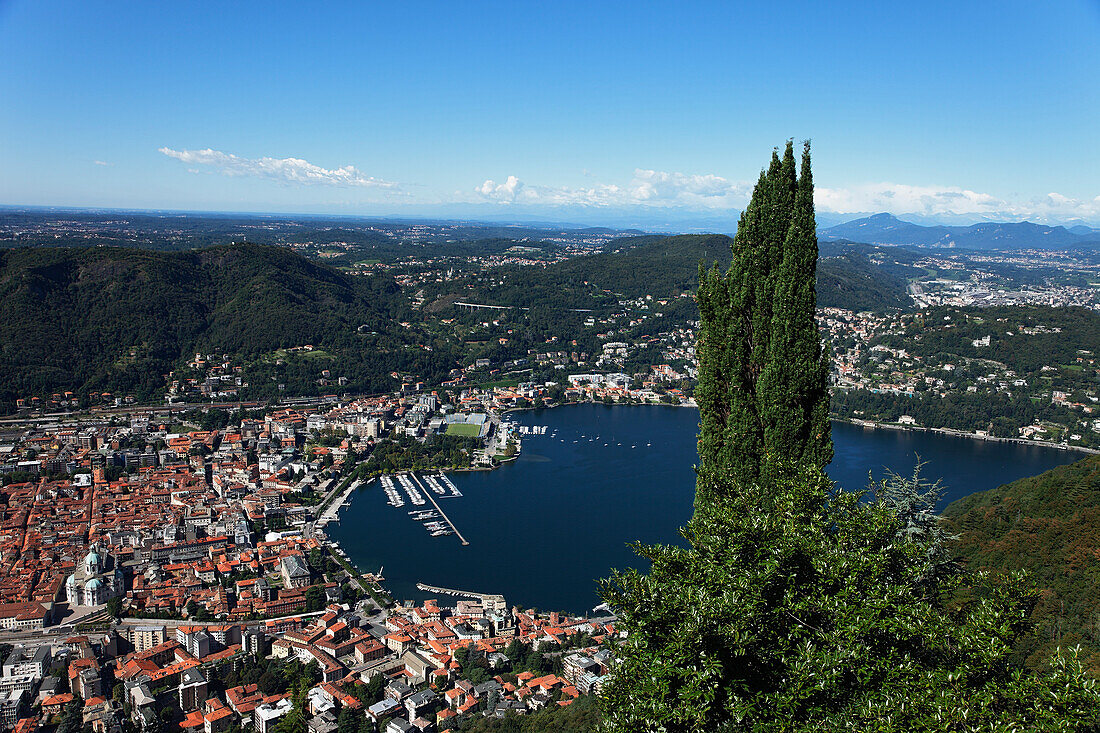 City view, Como, Lake Como, Lombardy, Italy