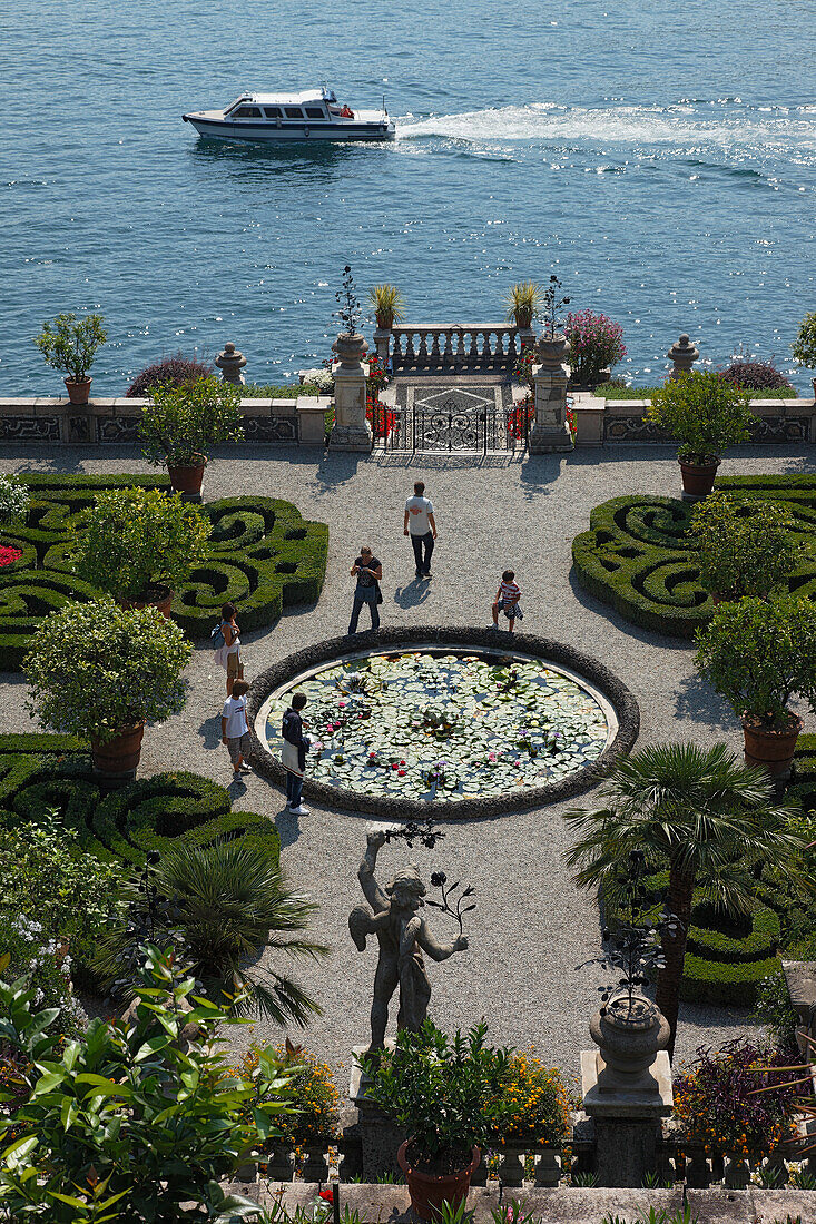 Park, Borromean Palazzo, Isola Bella, Stresa, Lago Maggiore, Piedmont, Italy