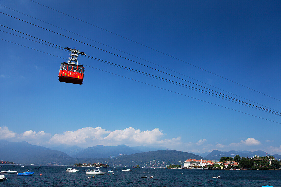 Funiculare Stresa Alpino Mottarone, Borromean Palazzo, Isola dei Pescatori, Isola Bella, Stresa, Lago Maggiore, Piedmont, Italy