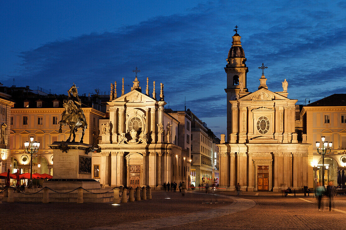 Statue Emanuele Filiberto, Santa Cristina, Kirche San Carlo, Piazza San Carlo, Turin, Piemont, Italien