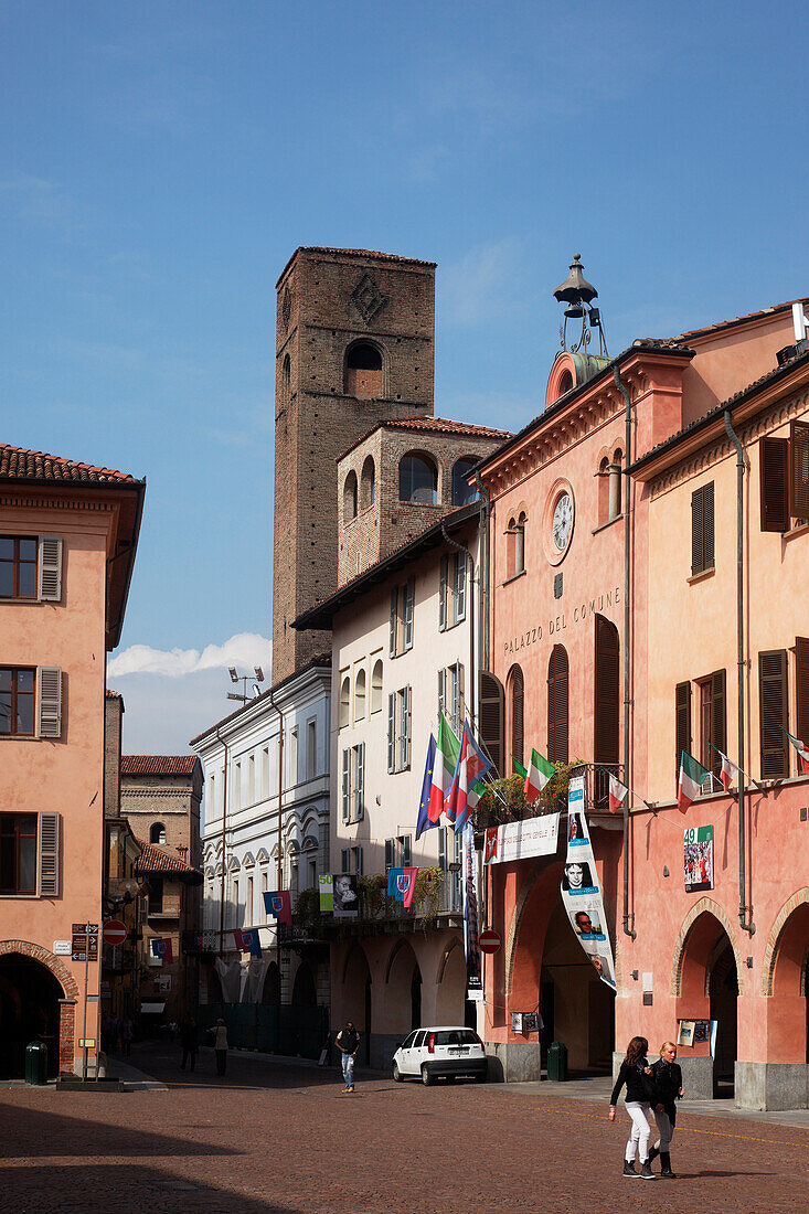 Alba, Altstadt, Langhe, Piemont, Italien