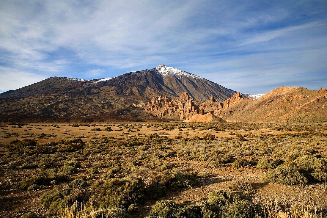 Llano de Ucanca with Los Roques de Garcia and Mount Teide behind Parque Nacional del Teide Tenerife Spain