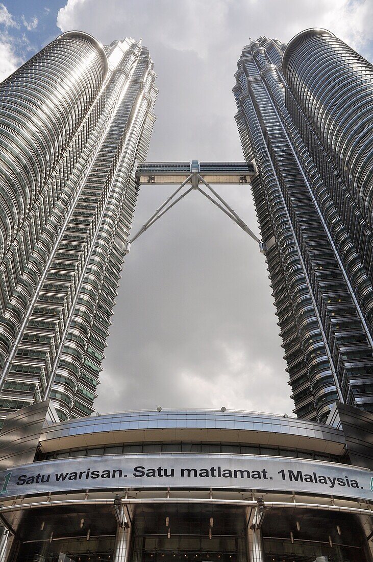 Kuala Lumpur (Malaysia): the Petronas Twin Towers