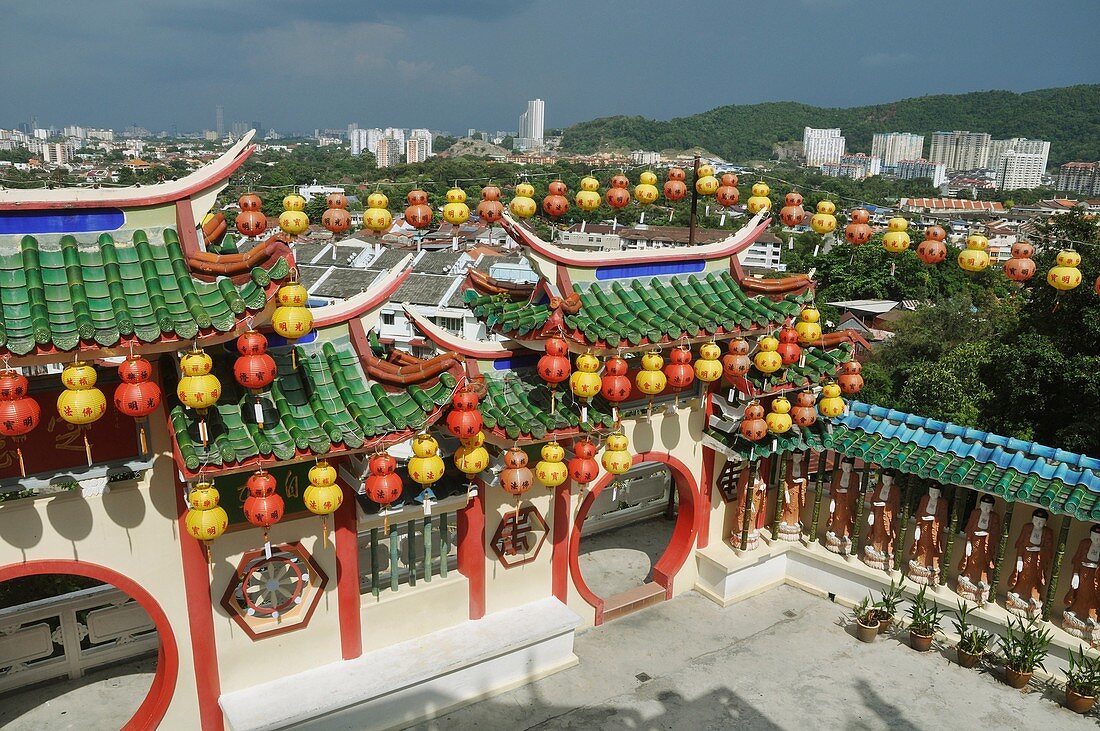 George Town, Penang (Malaysia): view of the city from the Kek Lok Si Temple