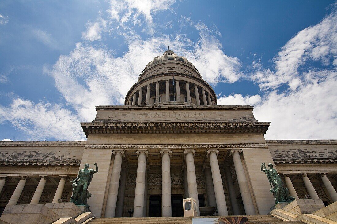 Cuba, Havana, Capitolio building