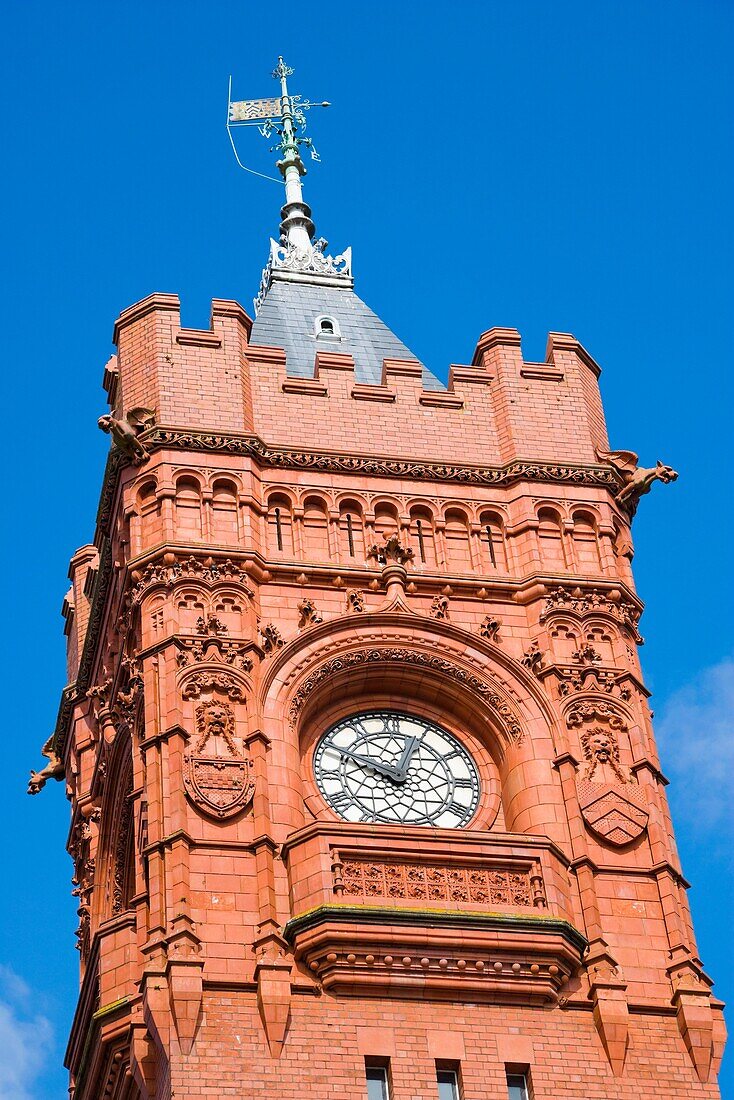The clock. Baby Big Ben. Big Ben of Wales, on The Pierhead Building. Cardiff Bay. Cardiff. Caerdydd. Wales. UK.