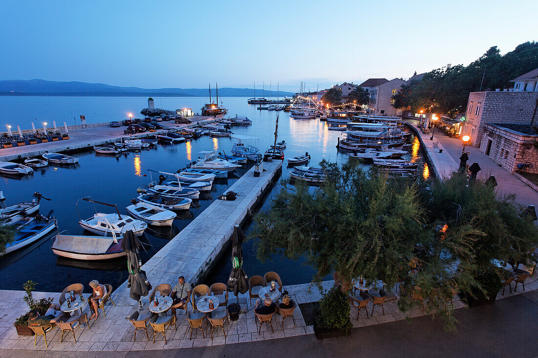 Restaurant am Hafen, Bol, Brac, Split-Dalmatien, Kroatien