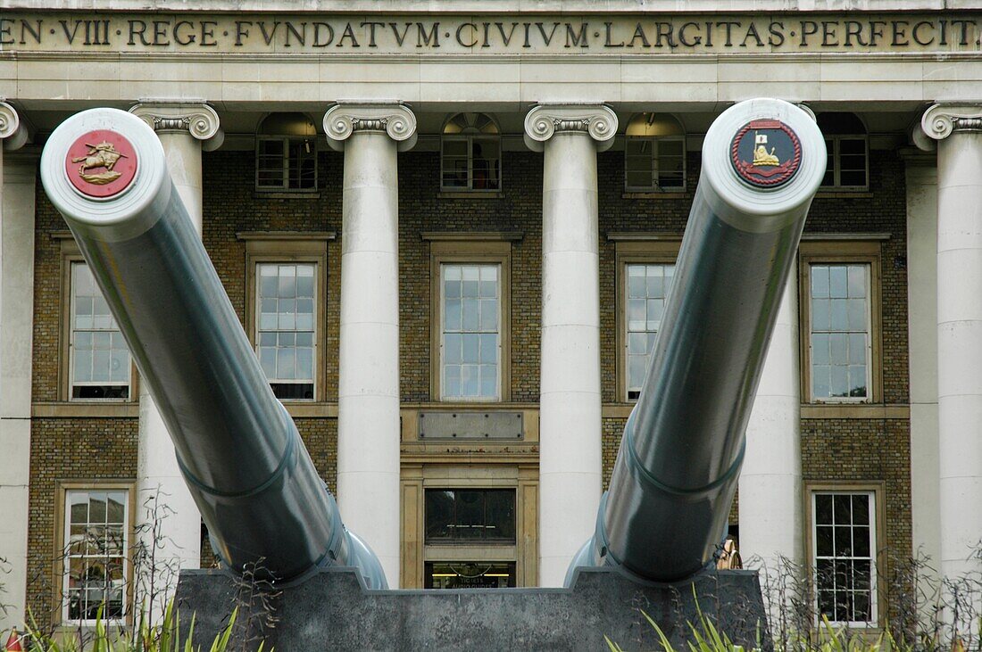 Large canons outside the Imperial War Museum, Lambeth, London, England