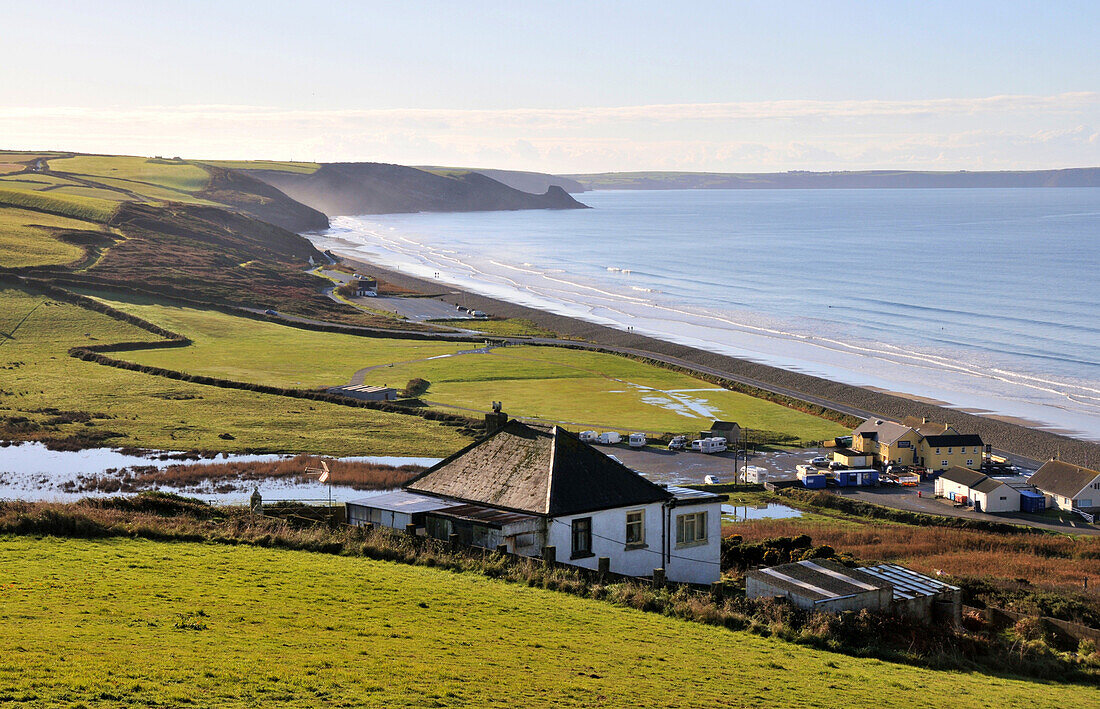 Farm along the coast near Newgale in the Pembrokeshire Coast National Park, south-Wales, Wales, Great Britain
