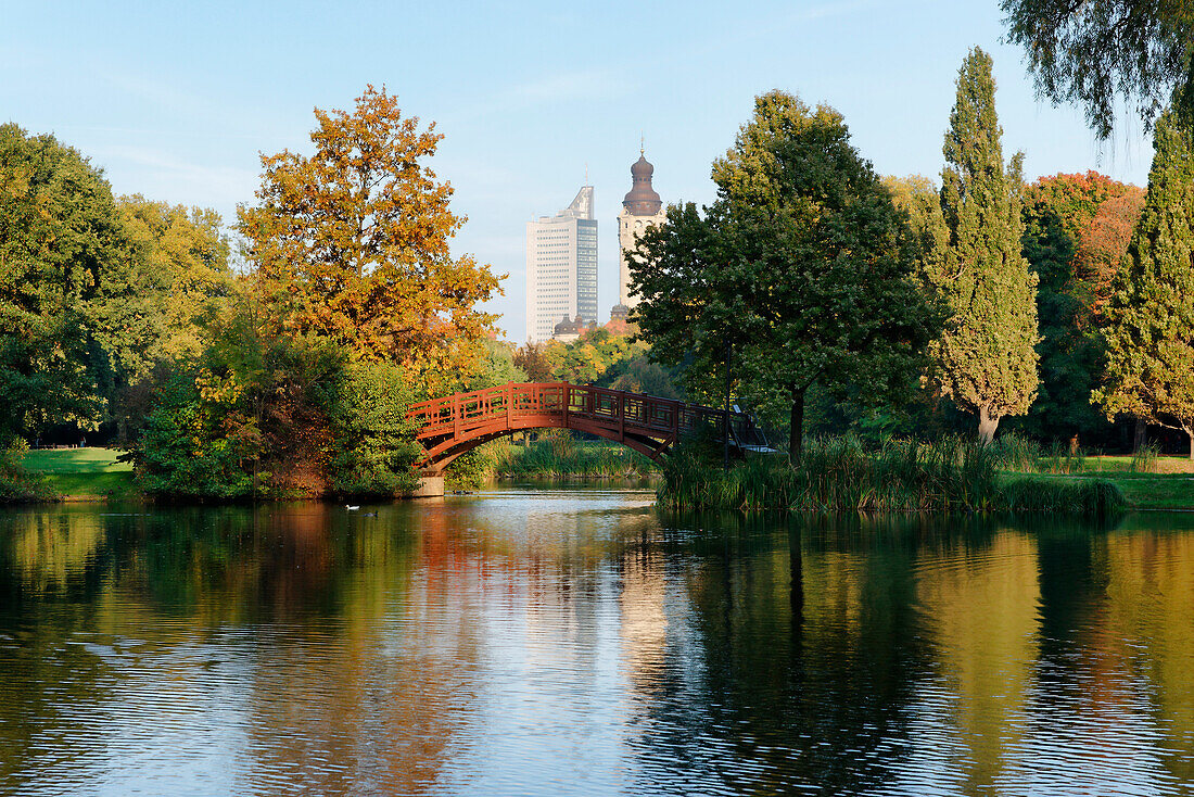 Johannapark, City Center Skyscraper, architect Hermann Henselmann, New City Hall Tower, architect Hugo Licht, Leipzig, Saxony, Germany