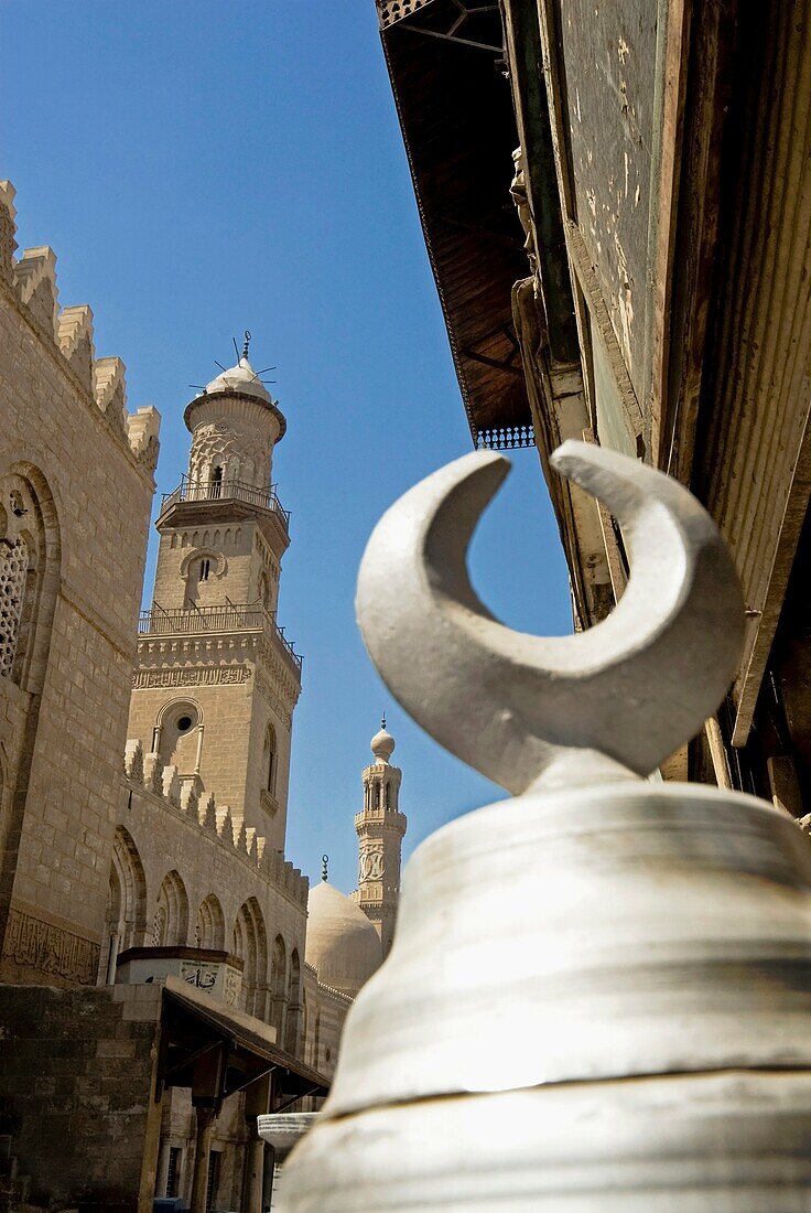 Minaret of Medrasa Coranic School of Sultan Bu Nassir, and Minaret of Mohammed Ibn Qalawun Mosque, Khan El Khalili, Cairo, Egypt, North Africa, Africa