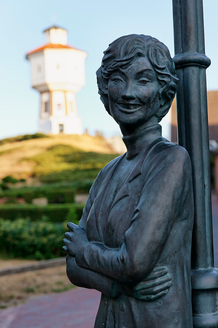 Lale Andersen Monument, Water Tower in the background, North Sea Spa Resort Langeoog, East Frisia, Lower Saxony, Germany