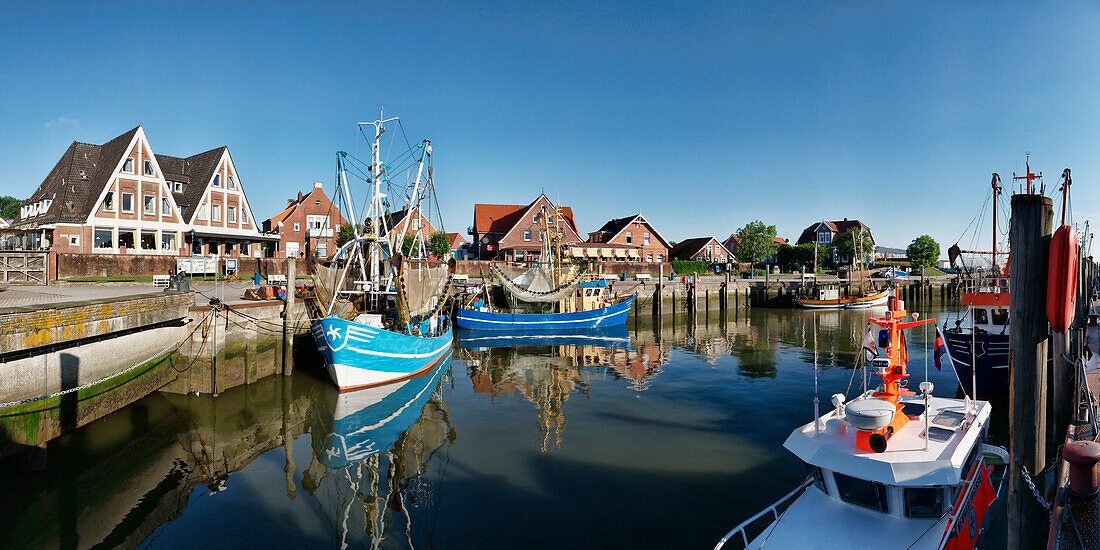 Sluice and Fishing Port, Neuharlingersiel, East Frisia, Lower Saxony, Germany