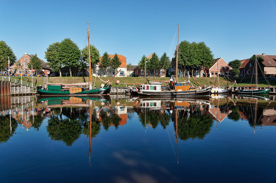 Museumshafen, Carolinensiel, Ostfriesland, Niedersachsen, Deutschland