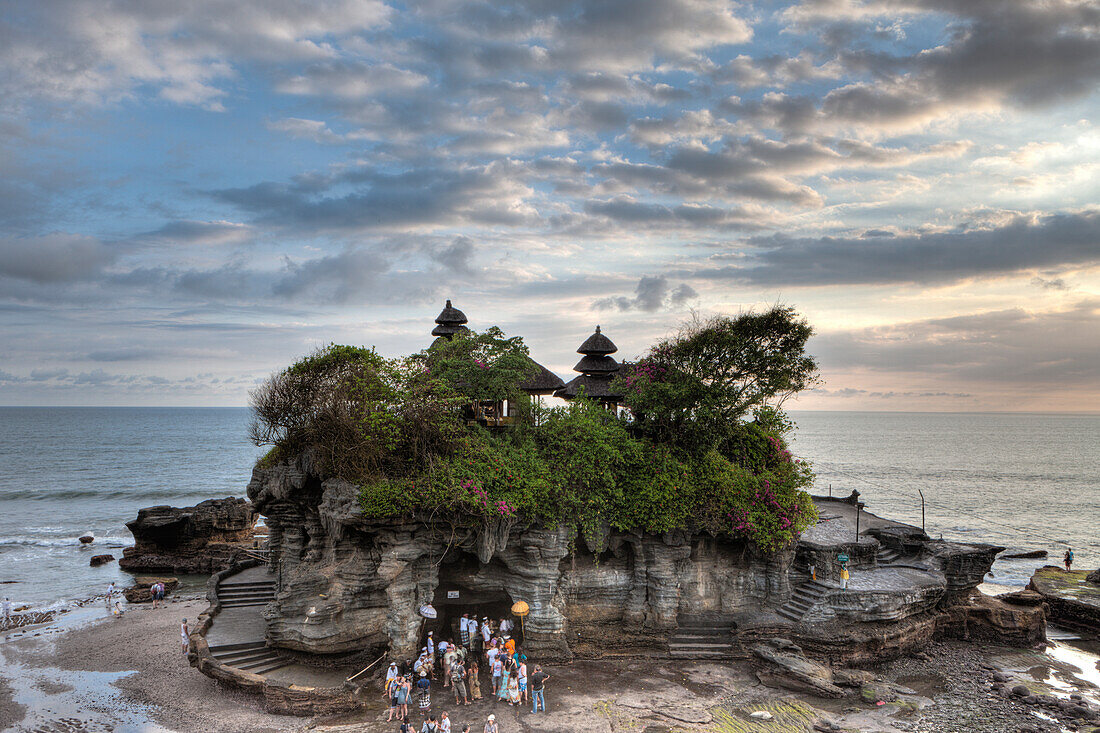 Meerestempel Pura Tanah Lot, Bali, Indonesien