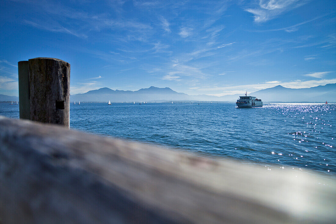 Chiemsee steamer with Hochgern in the background, Chiemsee, Chiemgau, Upper Bavaria, Bavaria, Germany