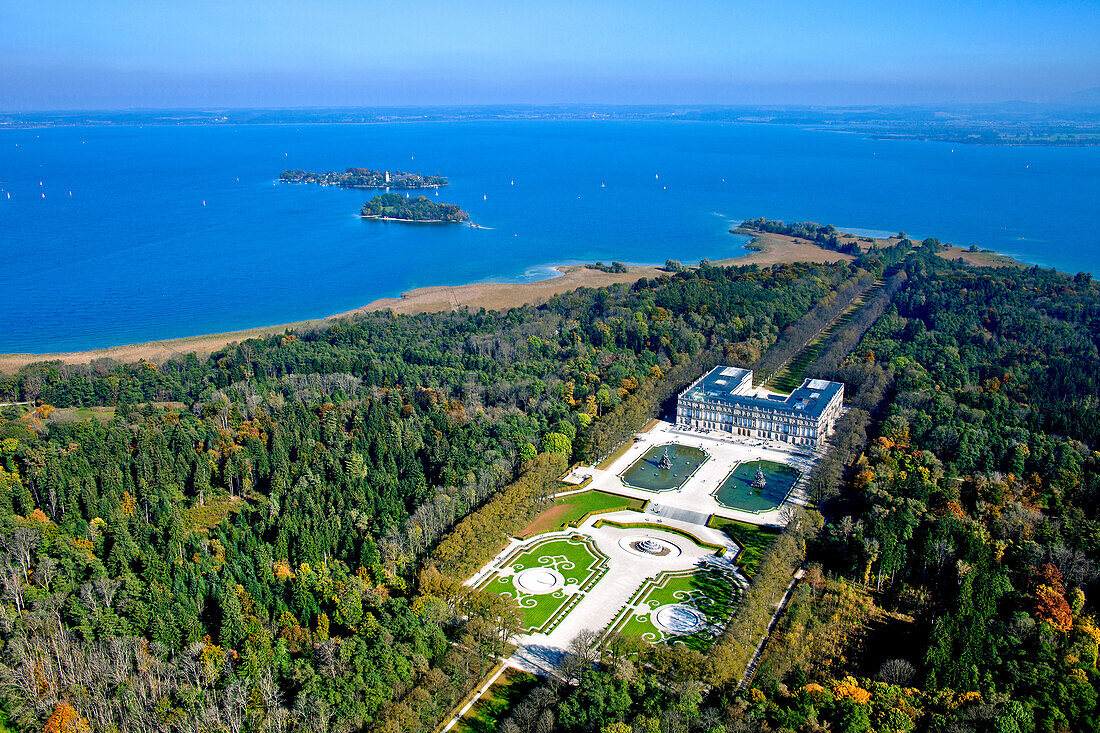 Aerial view of the Herrenchiemsee Castle, Herrenchiemsee, Chiemsee, Chiemgau, Upper Bavaria, Bavaria, Germany