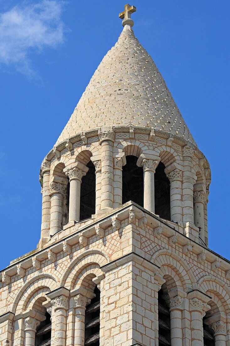 Cathedral Notre-Dame la Grande 12 cent, Poitiers, Poitou, France