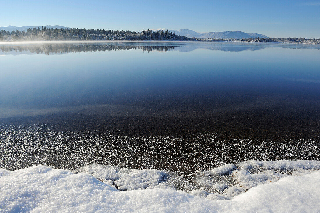 Lake Kirchsee in winter, lake Kirchsee, Upper Bavaria, Bavaria, Germany, Europe
