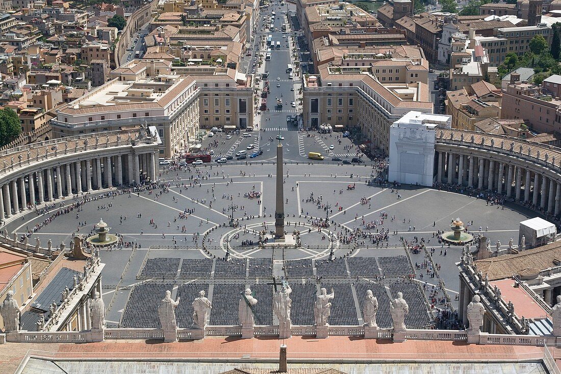 Italy, Rome, Vatican, St Pietro St Peter's square as seen from the roof of St Peter's Basilica