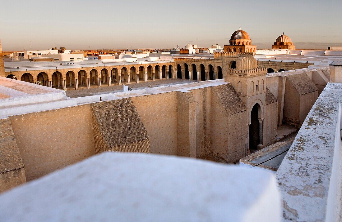Tunez: Kairouan The Great Mosque Mosquee founded by Sidi Uqba in the VIth century is the most ancient place of prayer in North Africa