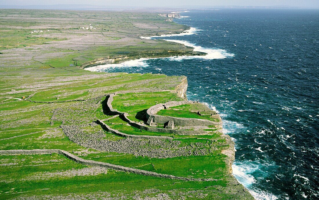 Dun Aenghus ancient Celtic stone fort high on the cliffs of Inishmore, the largest of the Aran Islands, County Galway, Ireland