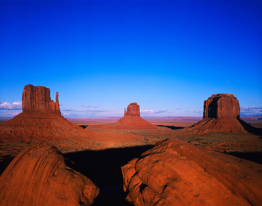 The Mittens at Sunset, Monument Valley, Arizona, USA